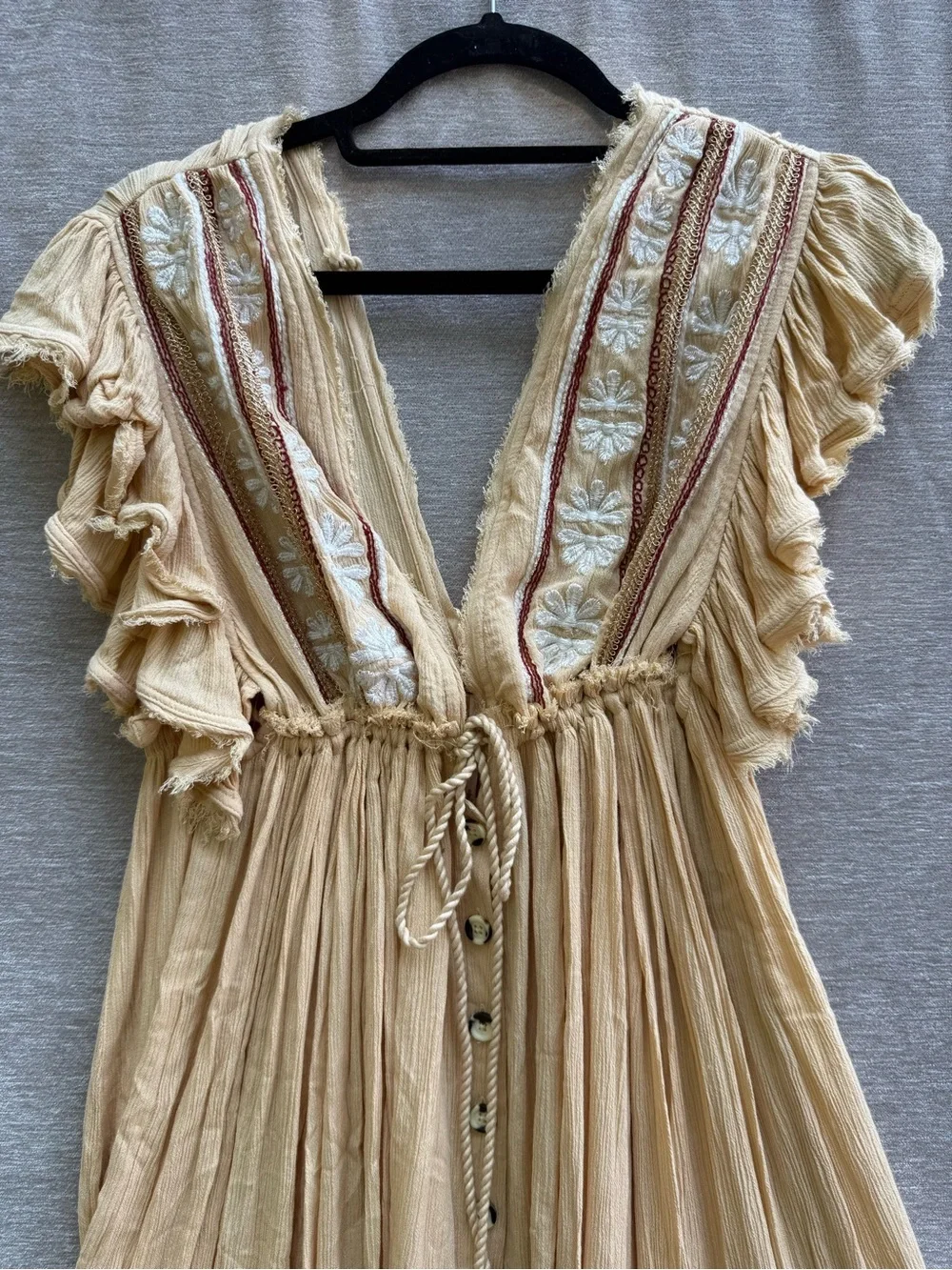 Free People Embroidered Boho Midi Dress Beige Button Front Ruffle Size XS